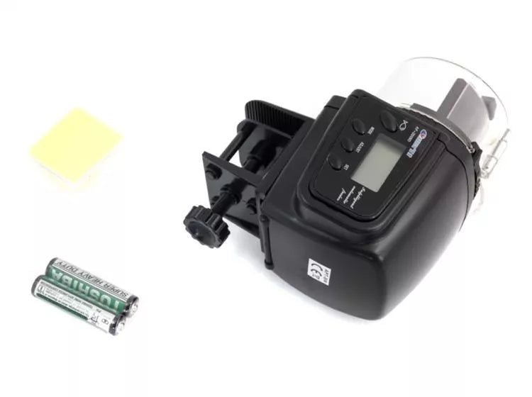 Automatické krmítko pro akvarijní ryby