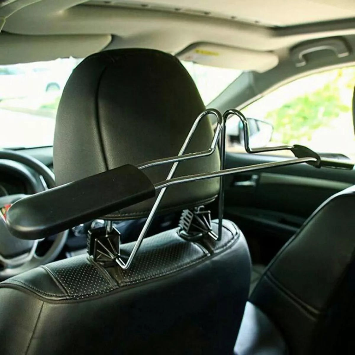 Chromovaný automobilový podvozek