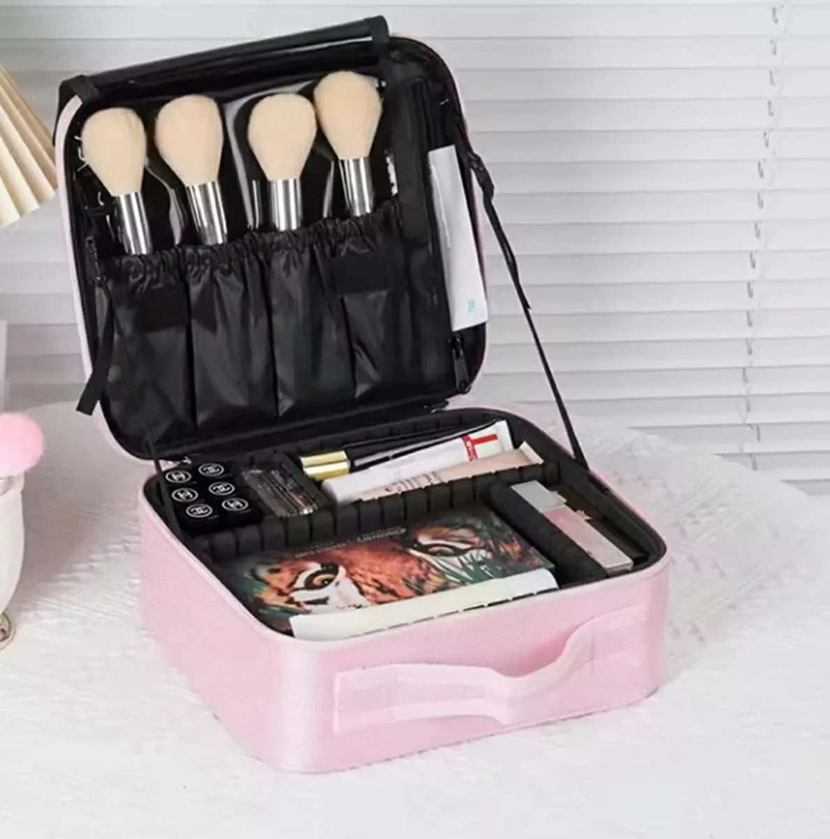 Cestovní kosmetická taška
