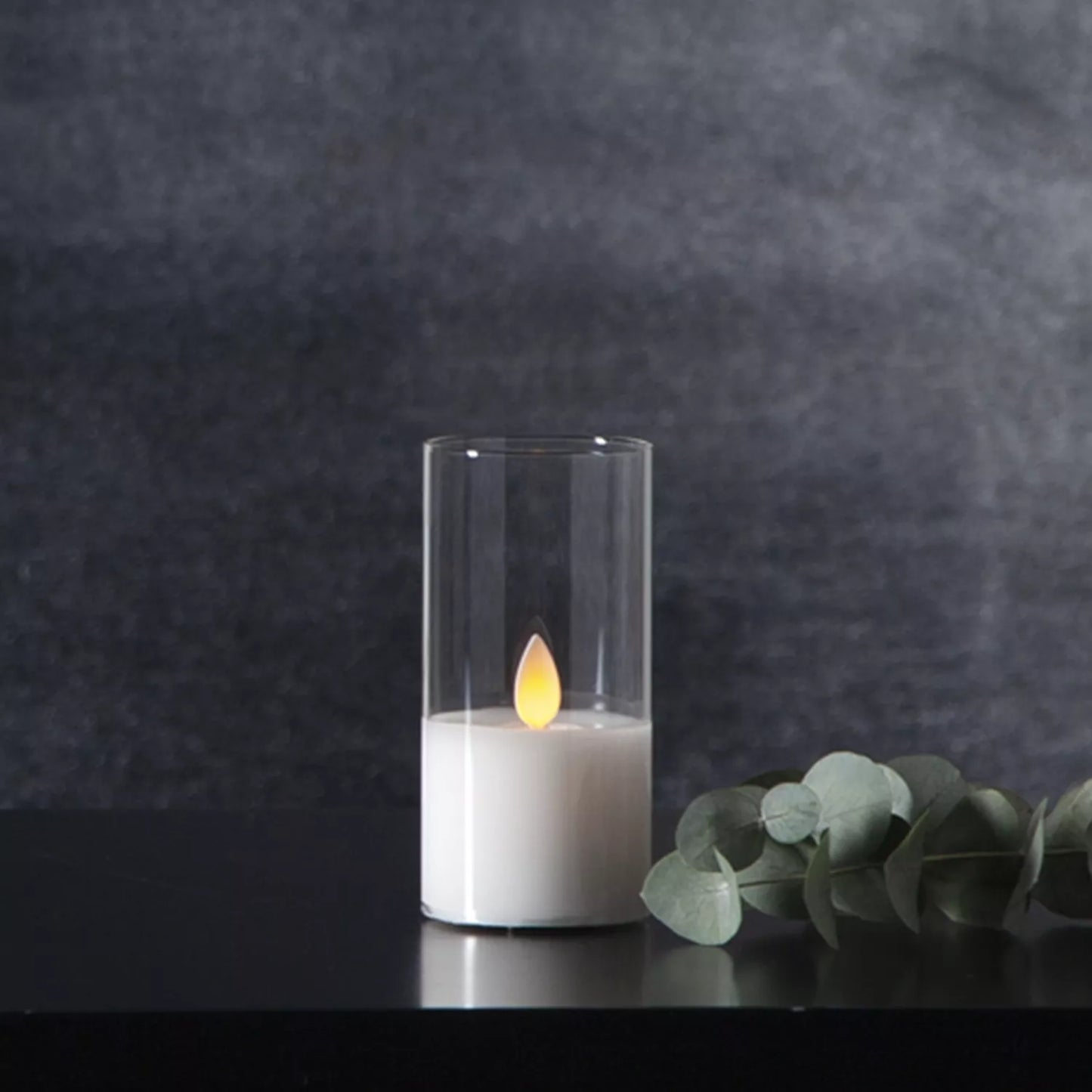 LED žvakė su tikro stiklo gaubtu, 12,5 cm