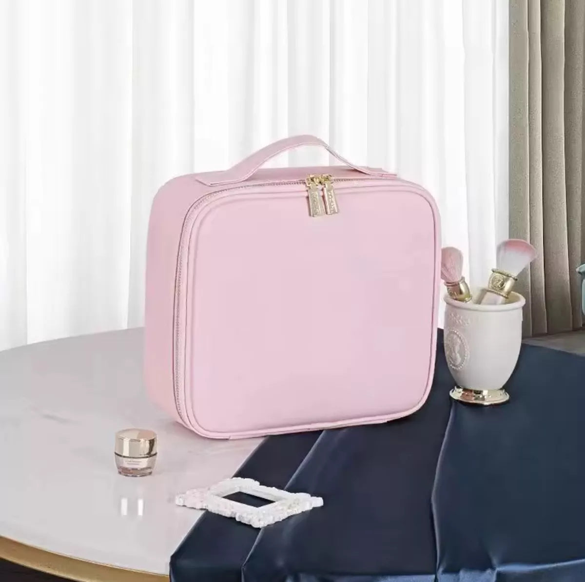Cestovní kosmetická taška