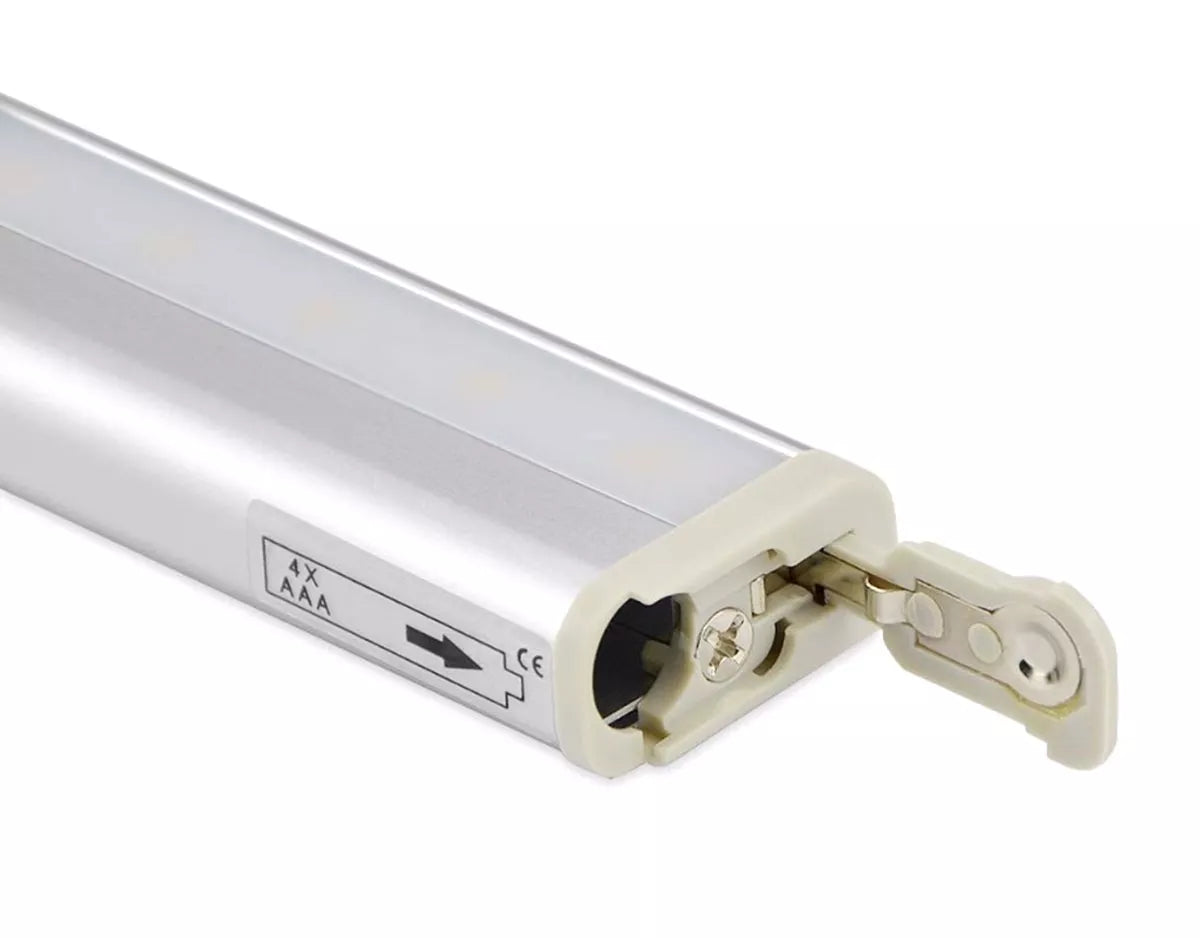 LED lampa s pohybovým senzorem