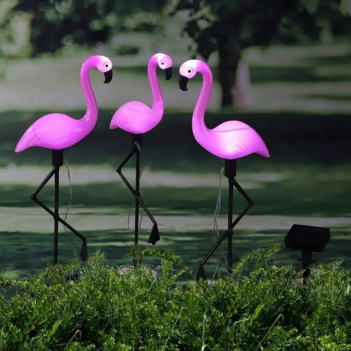 LED solární zahradní lampy – plameňák