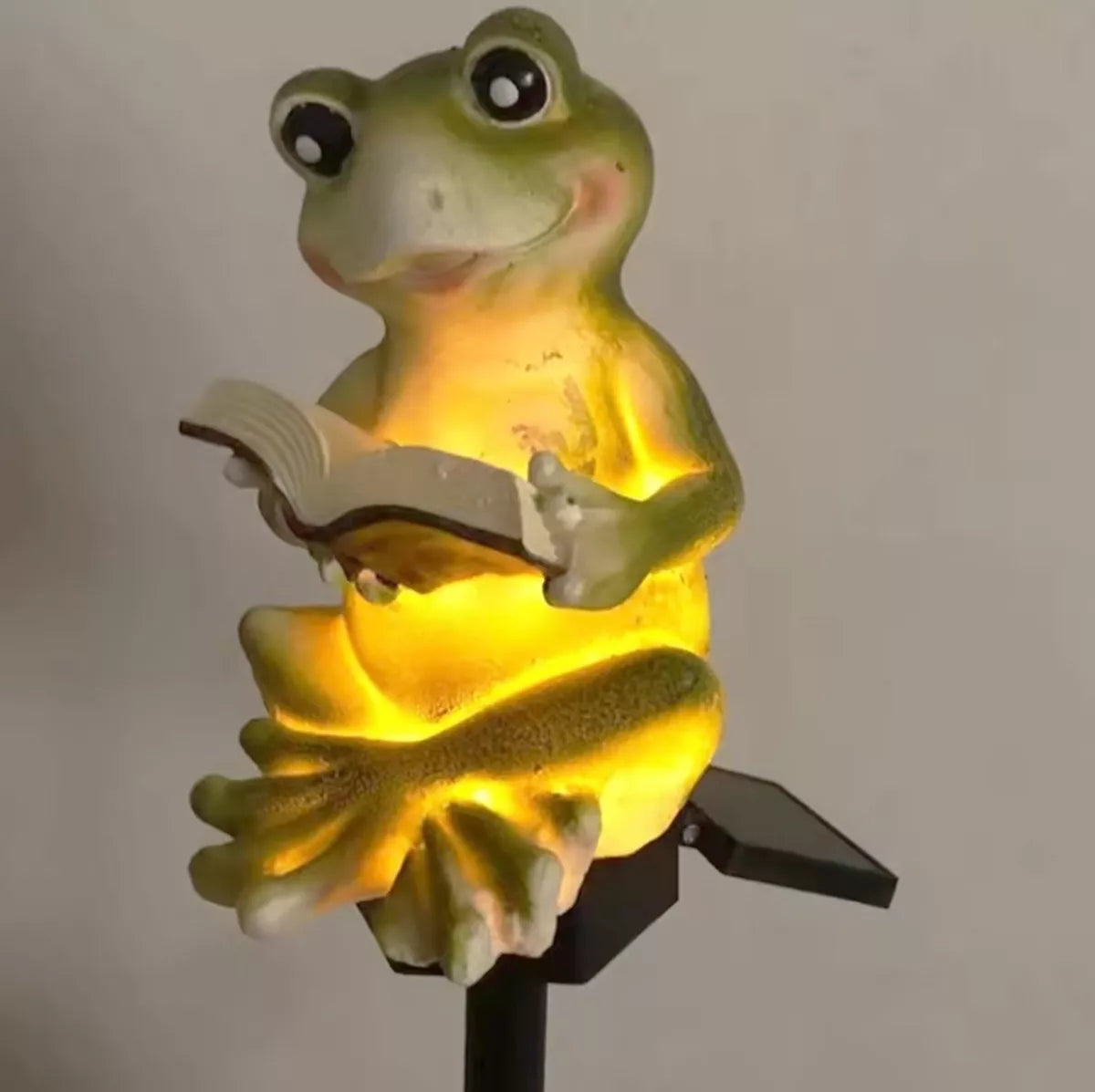 LED zahradní svítidlo ve tvaru žáby