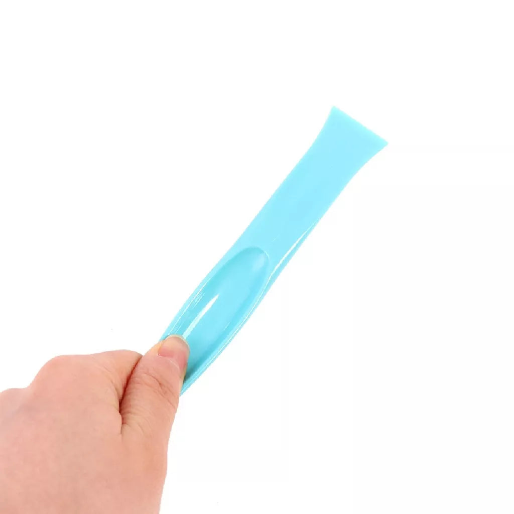 Plastová kuchyňská škrabka