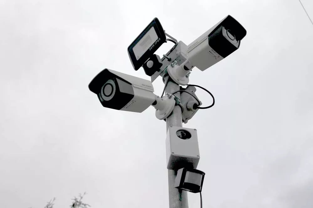 Profesionální ultrazvukový odpuzovač 1500 m2