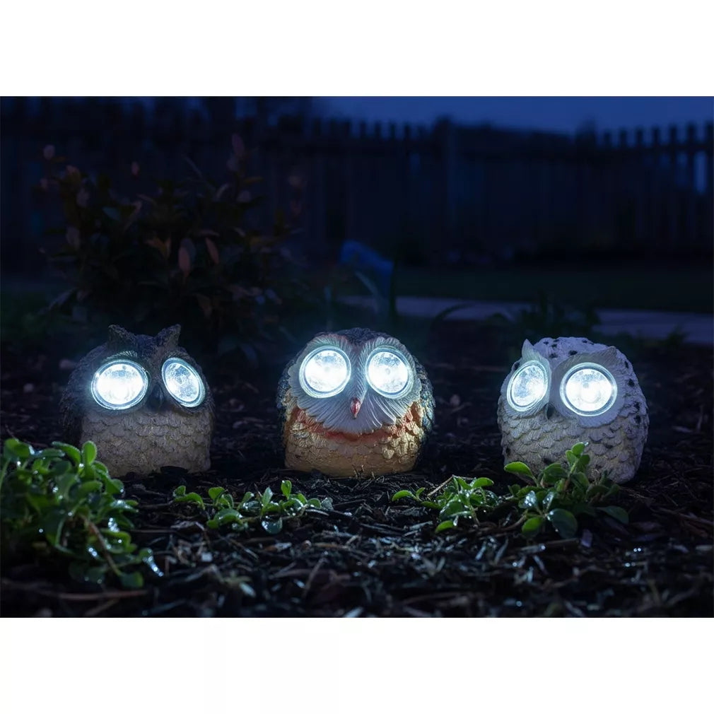 Solární zahradní lampa „Sova“ nabíjená sluneční energií