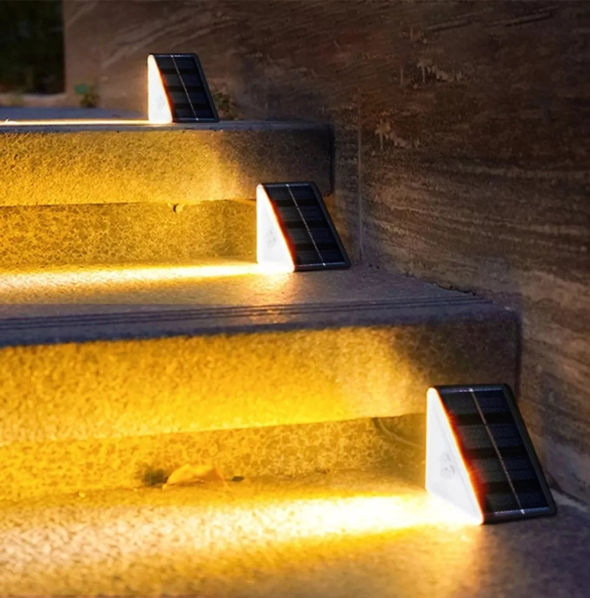 Solární lampa na schody