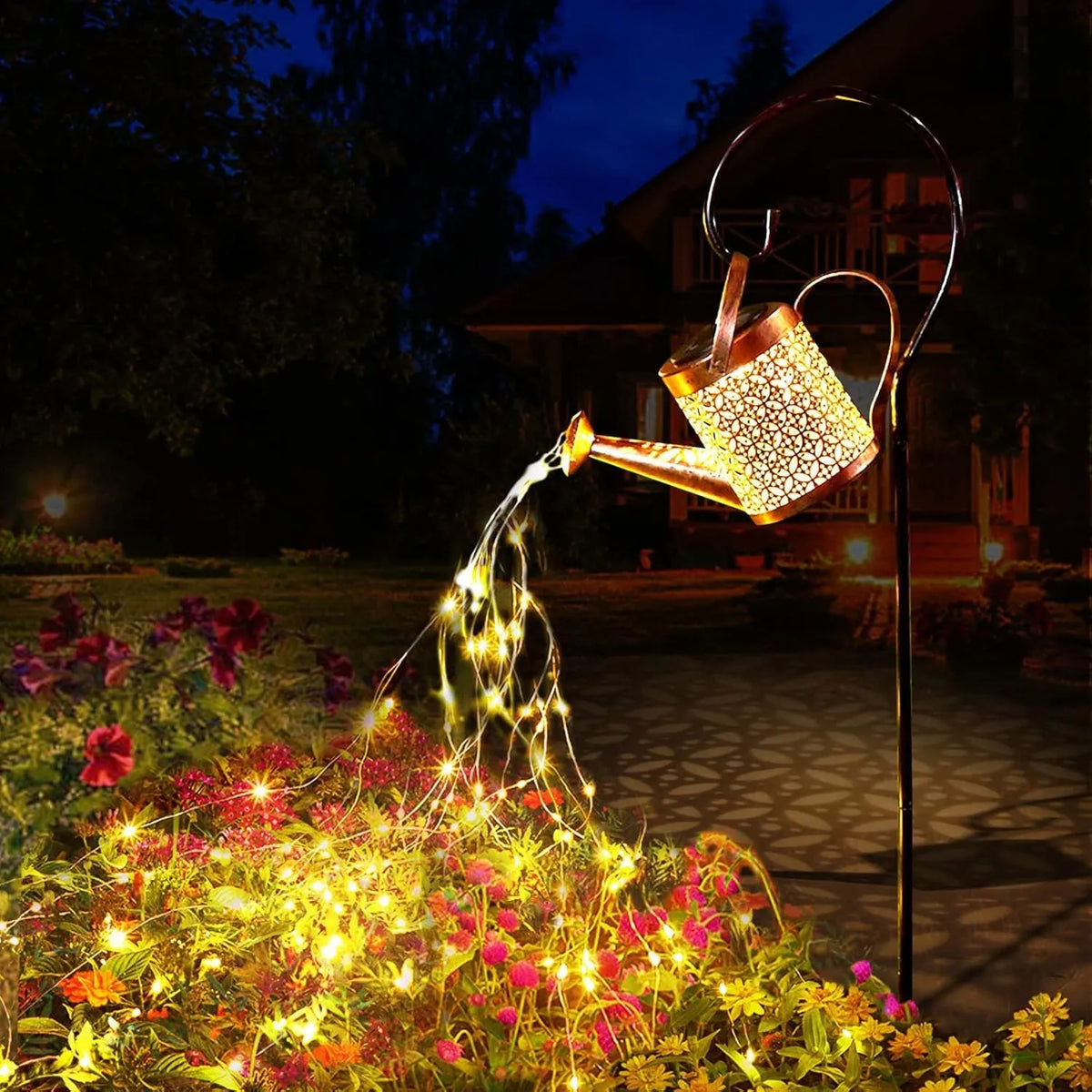 Zahradní solární svítidlo „Konev“ s LED řetězem