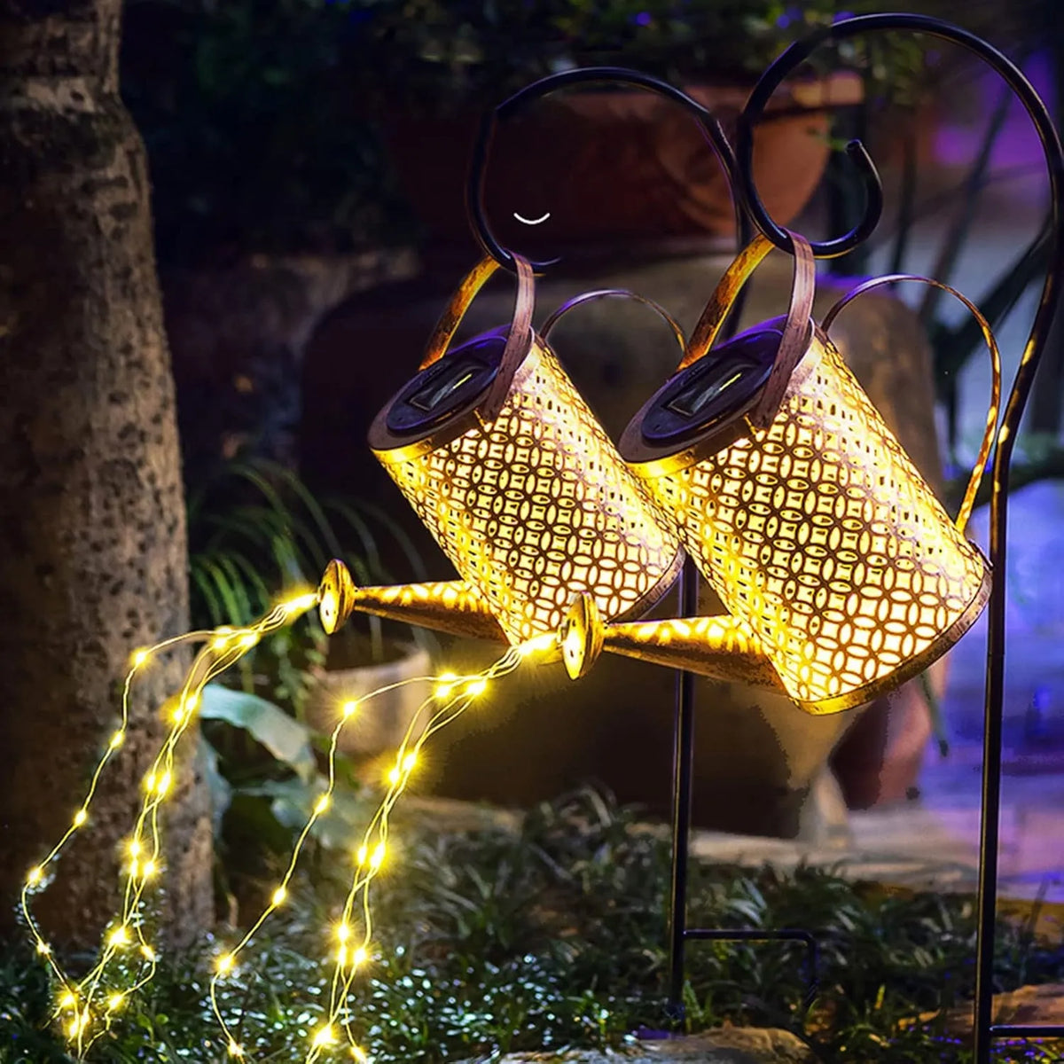 Zahradní solární svítidlo „Konev“ s LED řetězem