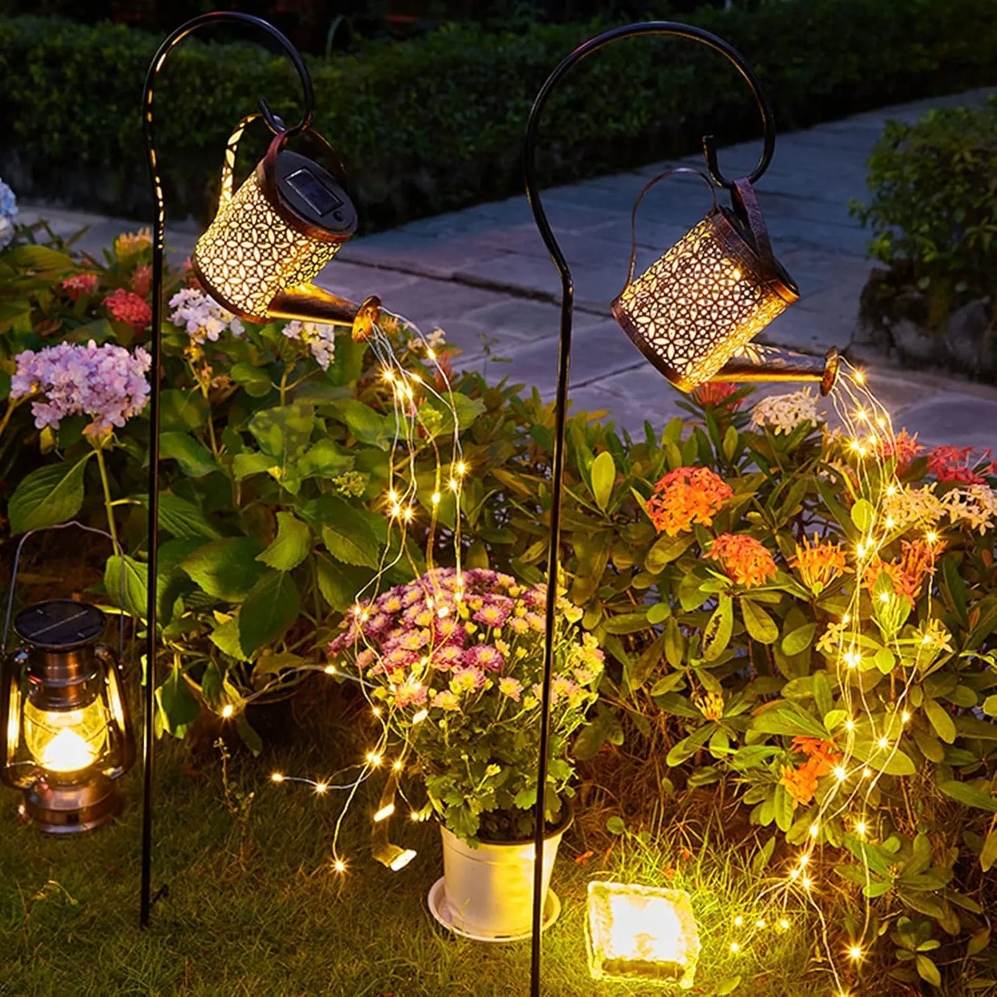 Zahradní solární svítidlo „Konev“ s LED řetězem