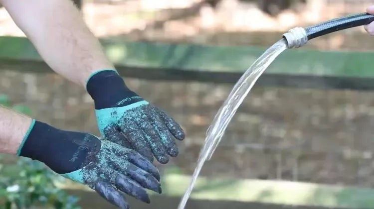 Univerzální zahradní rukavice s drápy "Garden Genie Gloves"